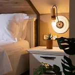 Hotel Elle &