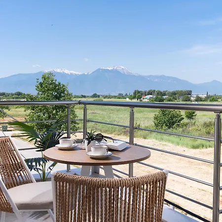 Elle & 호텔 Paralía