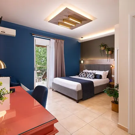 Hotel Elle & Paralía